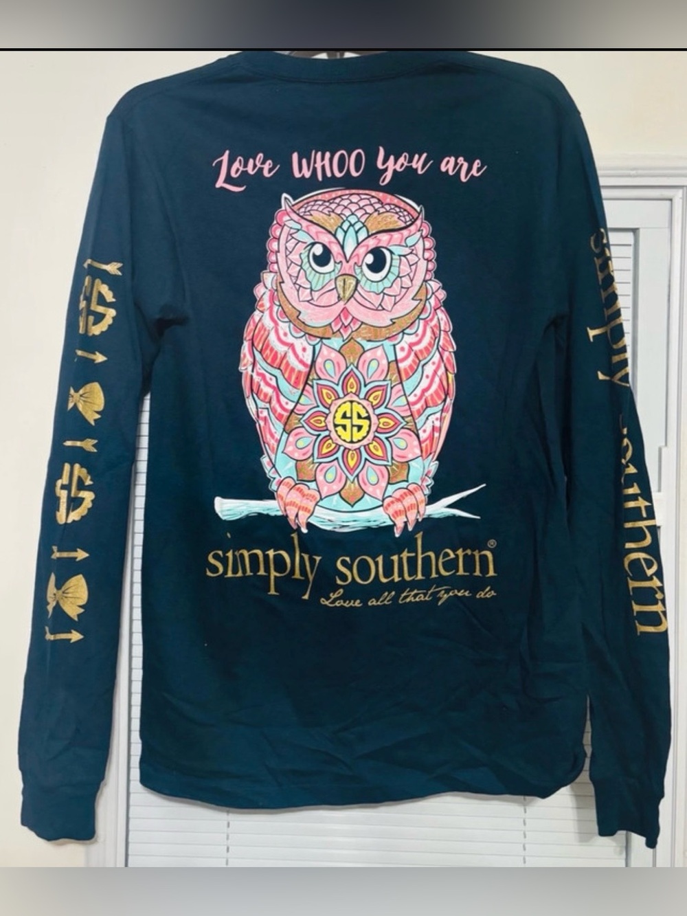 Love Whoo You Are Simply Southern Size Small Women’s Long Sleeve Tee $30 Value